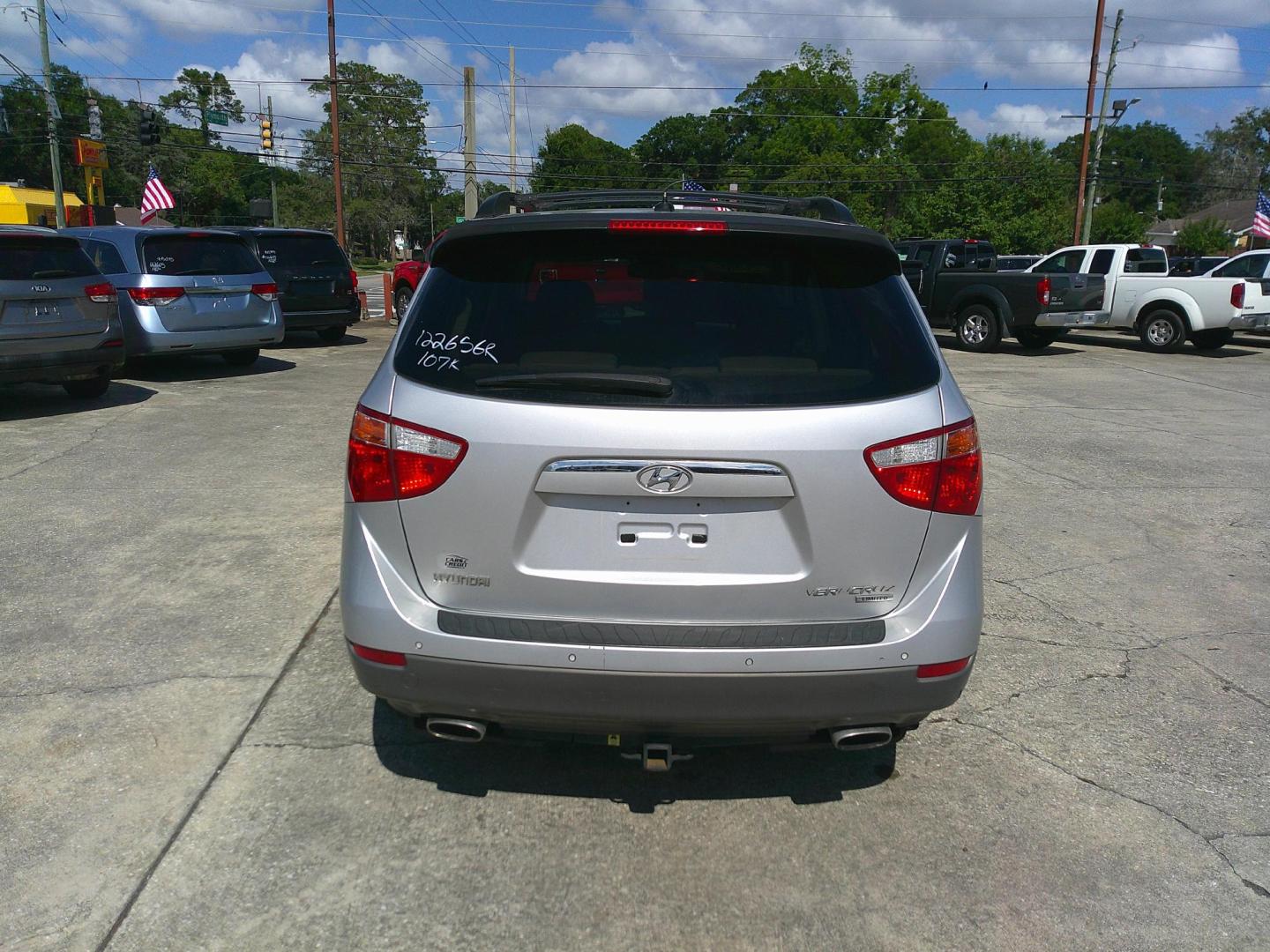 2008 TAN HYUNDAI VERACRUZ GLS; LIMITE (KM8NU13C18U) , located at 1200 Cassat Avenue, Jacksonville, FL, 32205, (904) 695-1885, 30.302404, -81.731033 - Photo#3