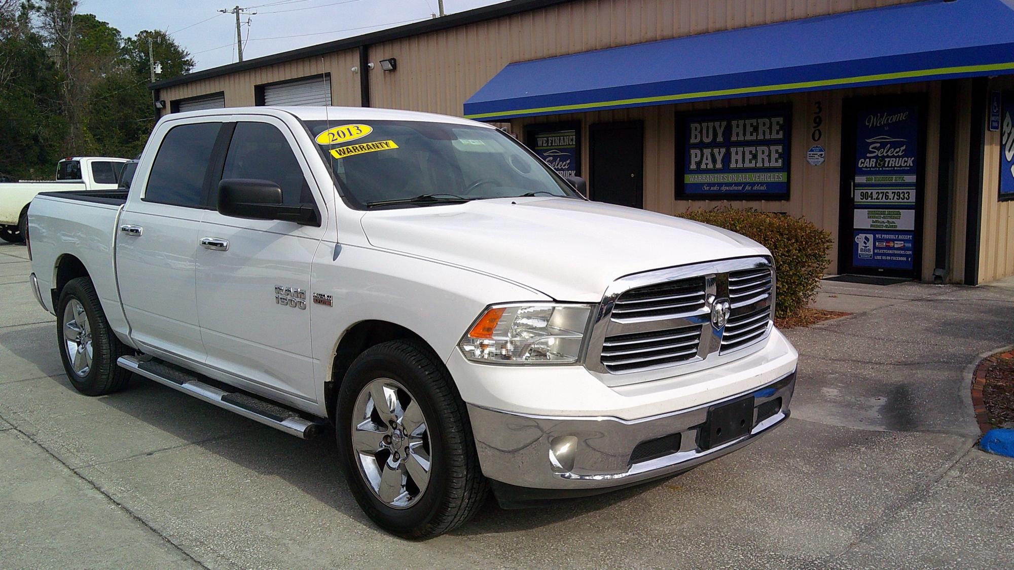 photo of 2013 RAM 1500 SLT 