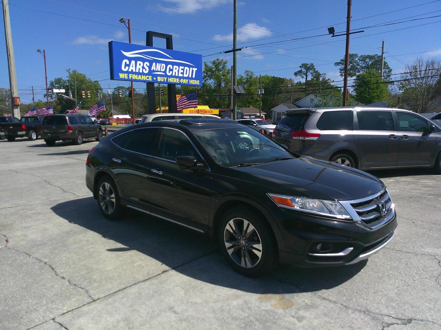 2013 BLACK HONDA CROSSTOUR EX-L (5J6TF2H57DL) , located at 1200 Cassat Avenue, Jacksonville, FL, 32205, (904) 695-1885, 30.302404, -81.731033 - Photo#0