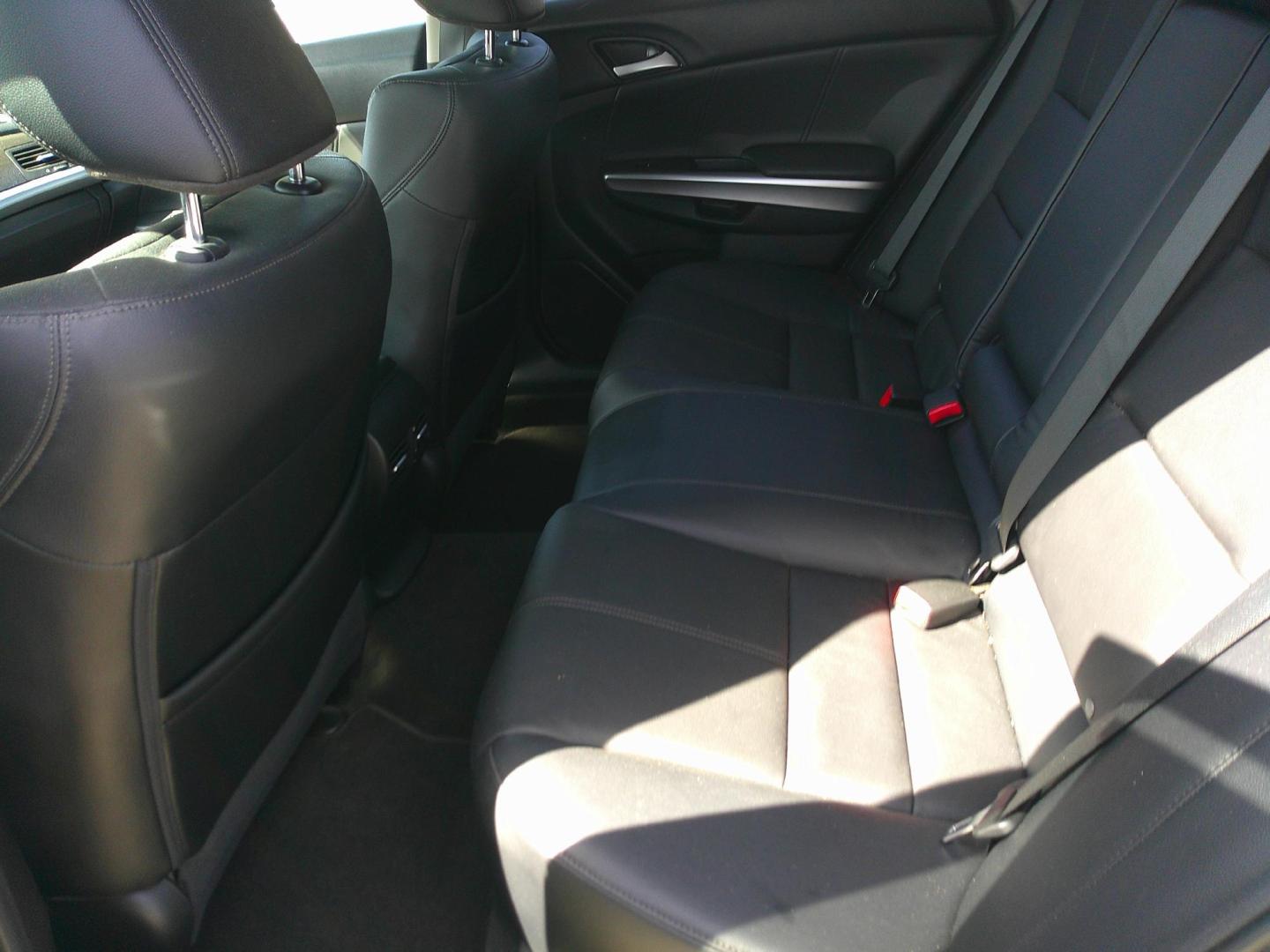 2013 BLACK HONDA CROSSTOUR EX-L (5J6TF2H57DL) , located at 1200 Cassat Avenue, Jacksonville, FL, 32205, (904) 695-1885, 30.302404, -81.731033 - Photo#3