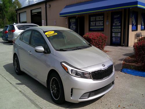 2017 KIA FORTE LX 