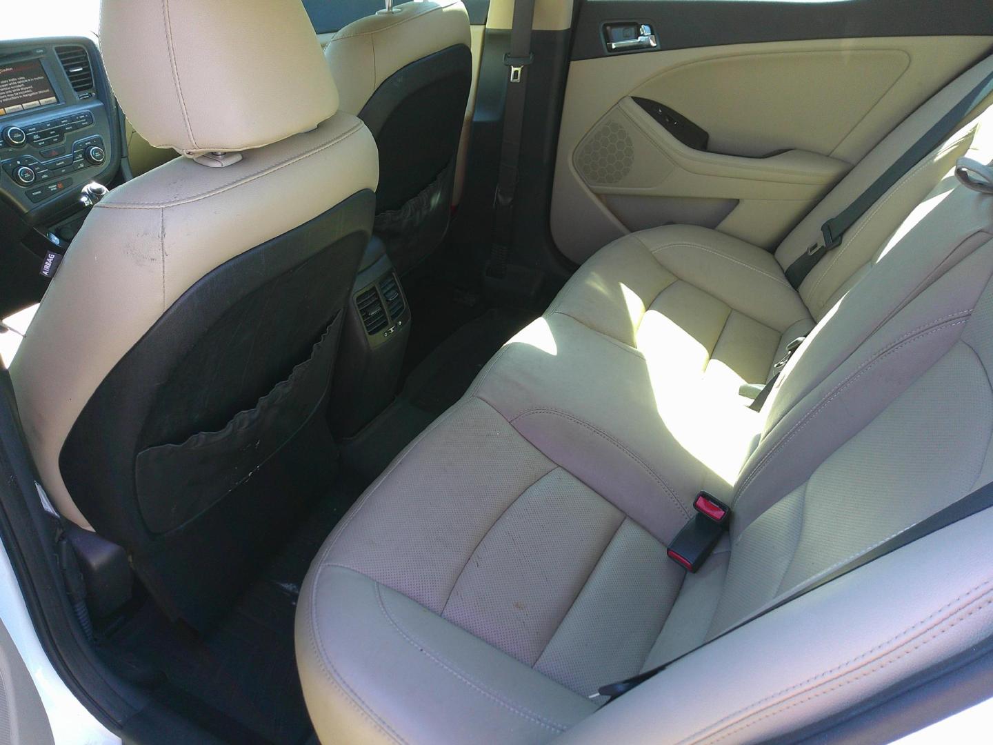 2012 WHITE KIA OPTIMA EX; LX (5XXGN4A71CG) , located at 1200 Cassat Avenue, Jacksonville, FL, 32205, (904) 695-1885, 30.302404, -81.731033 - Photo#3