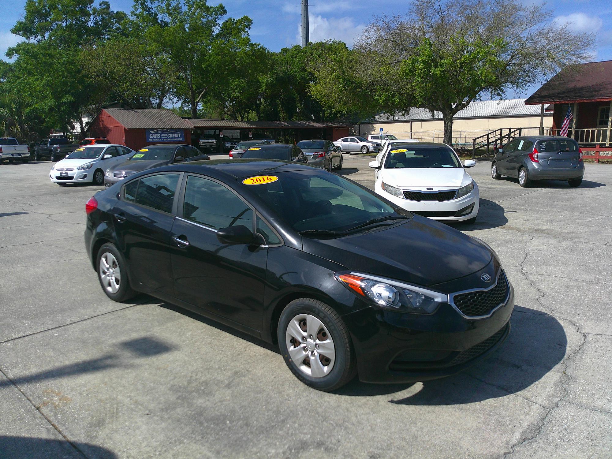 photo of 2016 KIA FORTE LX 