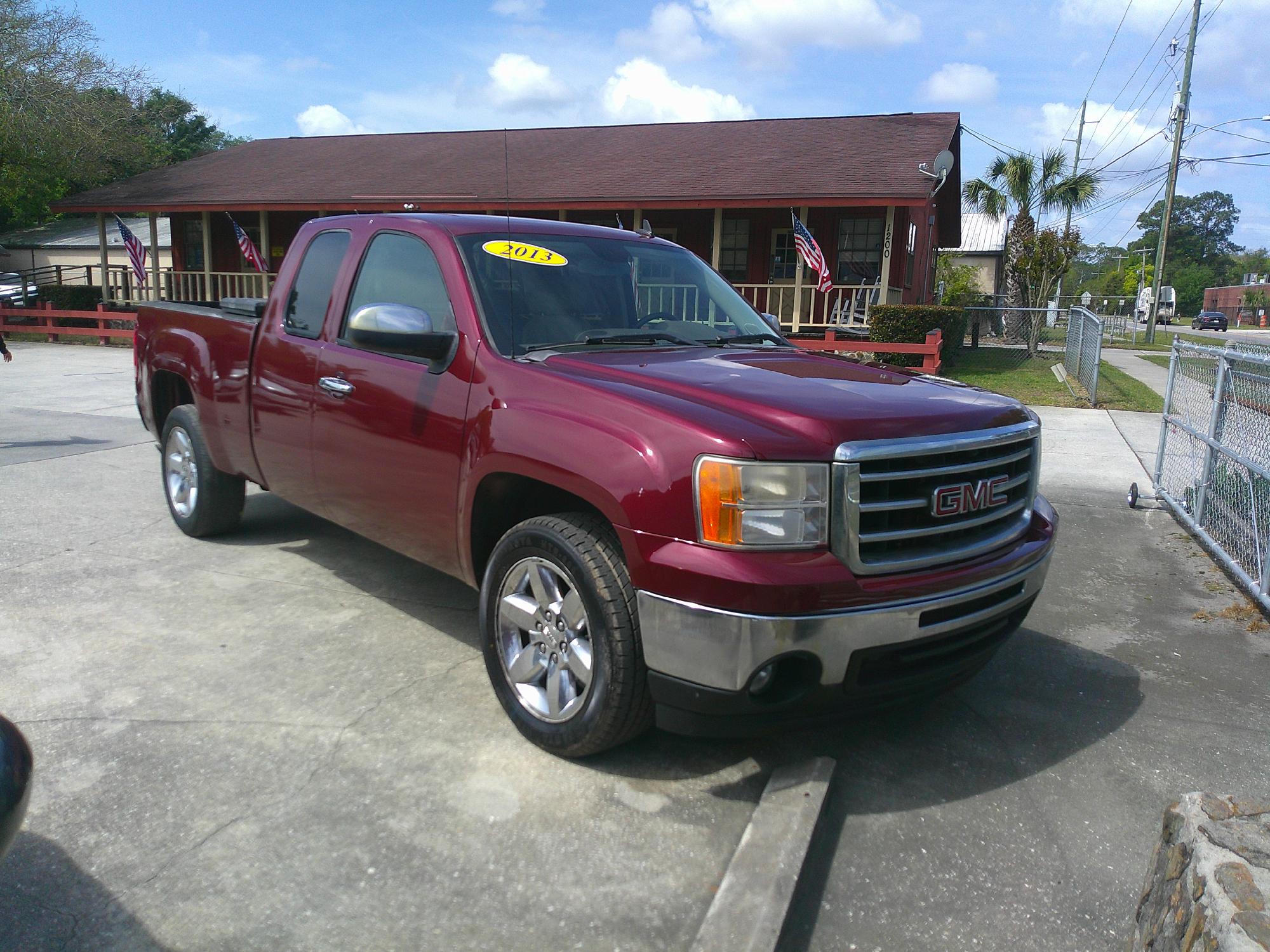 photo of 2013 GMC SIERRA SLE 