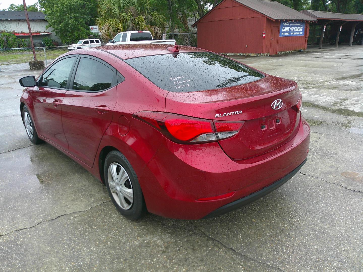 2016 RED HYUNDAI ELANTRA LIMITED; SE; (5NPDH4AE8GH) , located at 1200 Cassat Avenue, Jacksonville, FL, 32205, (904) 695-1885, 30.302404, -81.731033 - Photo#4