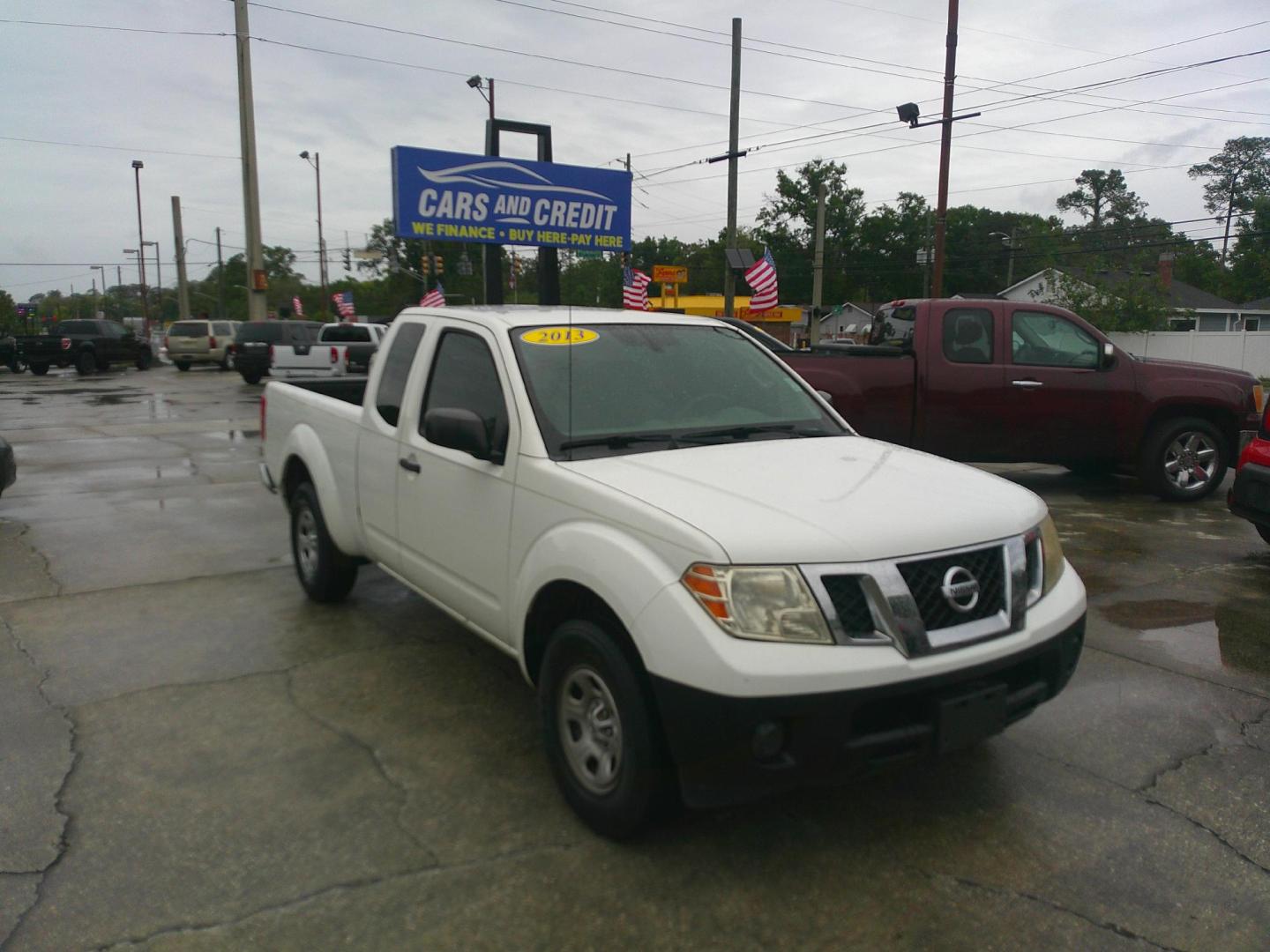2013 WHITE NISSAN FRONTIER S; SV (1N6BD0CT7DN) , located at 1200 Cassat Avenue, Jacksonville, FL, 32205, (904) 695-1885, 30.302404, -81.731033 - Photo#0