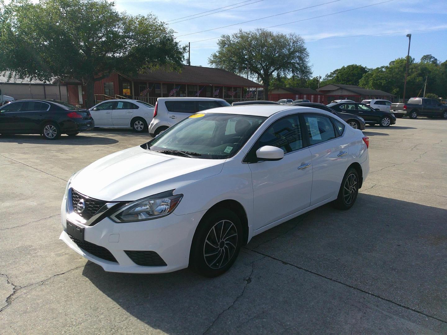2017 WHITE NISSAN SENTRA SR; S; SL; SV (3N1AB7AP7HY) , located at 1200 Cassat Avenue, Jacksonville, FL, 32205, (904) 695-1885, 30.302404, -81.731033 - Photo#1