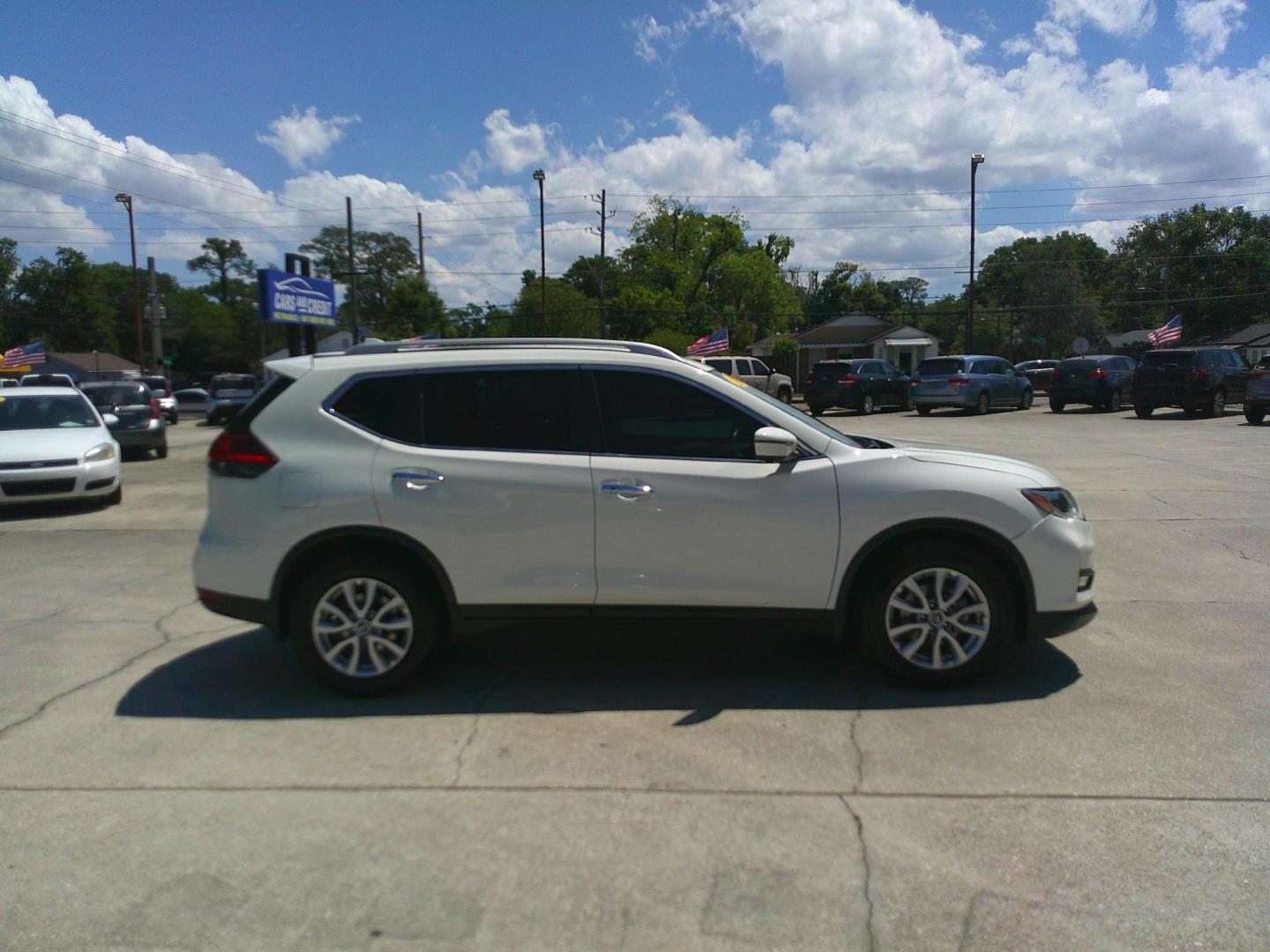 2017 WHITE NISSAN ROGUE (5N1AT2MT6HC) , located at 390 Hansen Avenue, Orange Park, FL, 32065, (904) 276-7933, 30.130497, -81.787529 - Photo#4