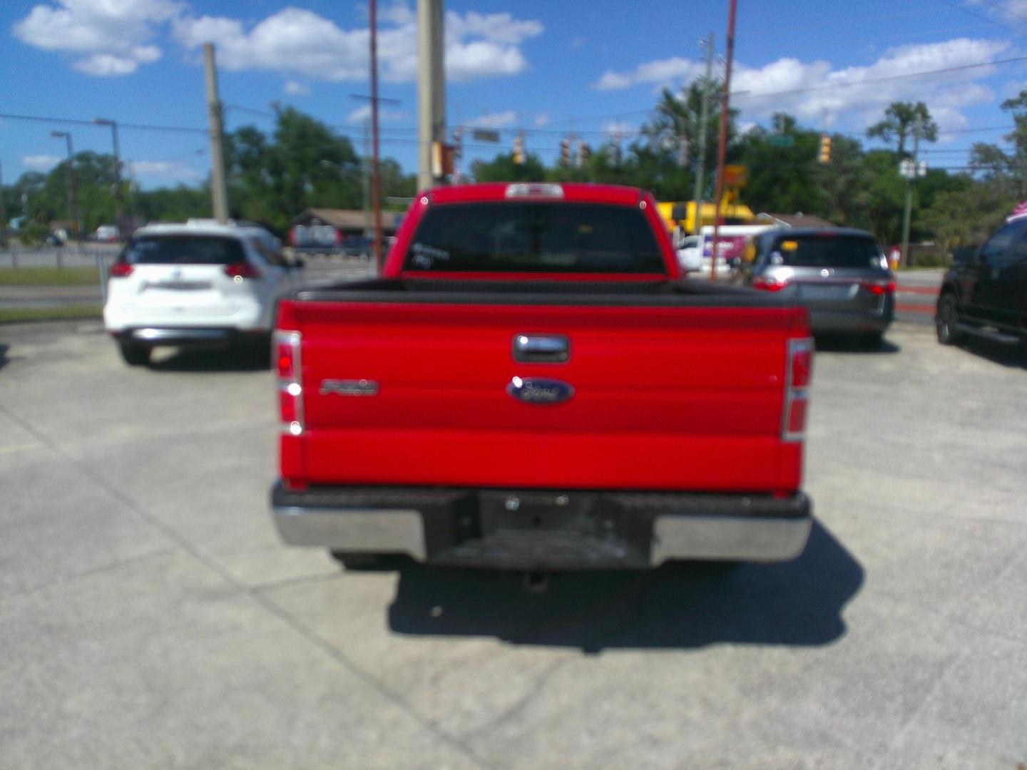 2010 RED FORD F-150 STX; XL; XLT; (1FTEX1C81AF) , located at 1200 Cassat Avenue, Jacksonville, FL, 32205, (904) 695-1885, 30.302404, -81.731033 - Photo#3