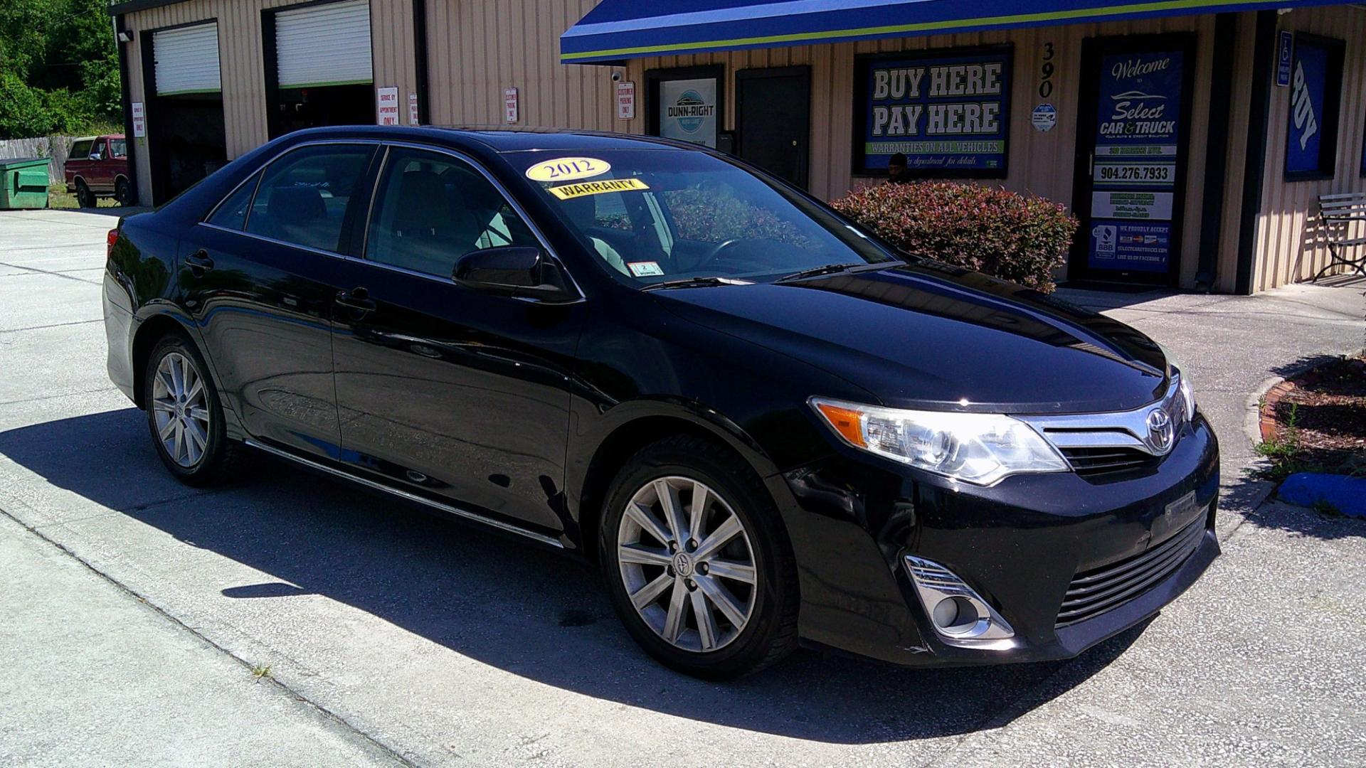 2012 BLACK TOYOTA CAMRY SE; LE; XLE (4T1BF1FKXCU) , located at 1200 Cassat Avenue, Jacksonville, FL, 32205, (904) 695-1885, 30.302404, -81.731033- Photo#0