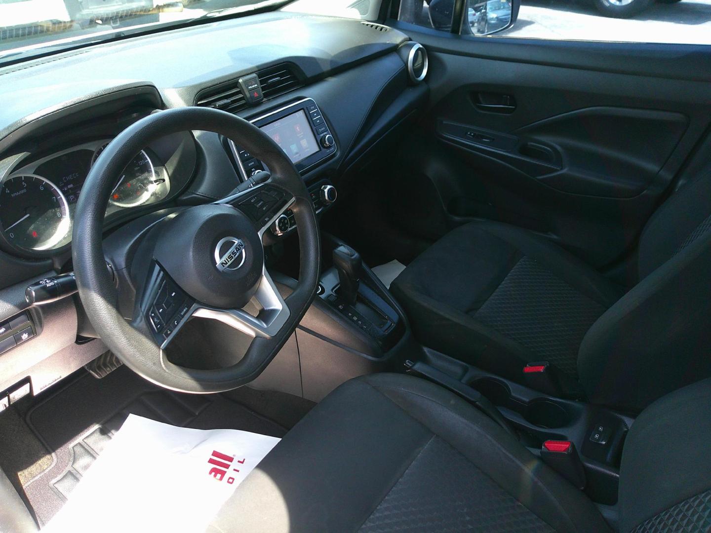 2021 SILVER NISSAN VERSA SV (3N1CN8DV3ML) , located at 1200 Cassat Avenue, Jacksonville, FL, 32205, (904) 695-1885, 30.302404, -81.731033 - Photo#2