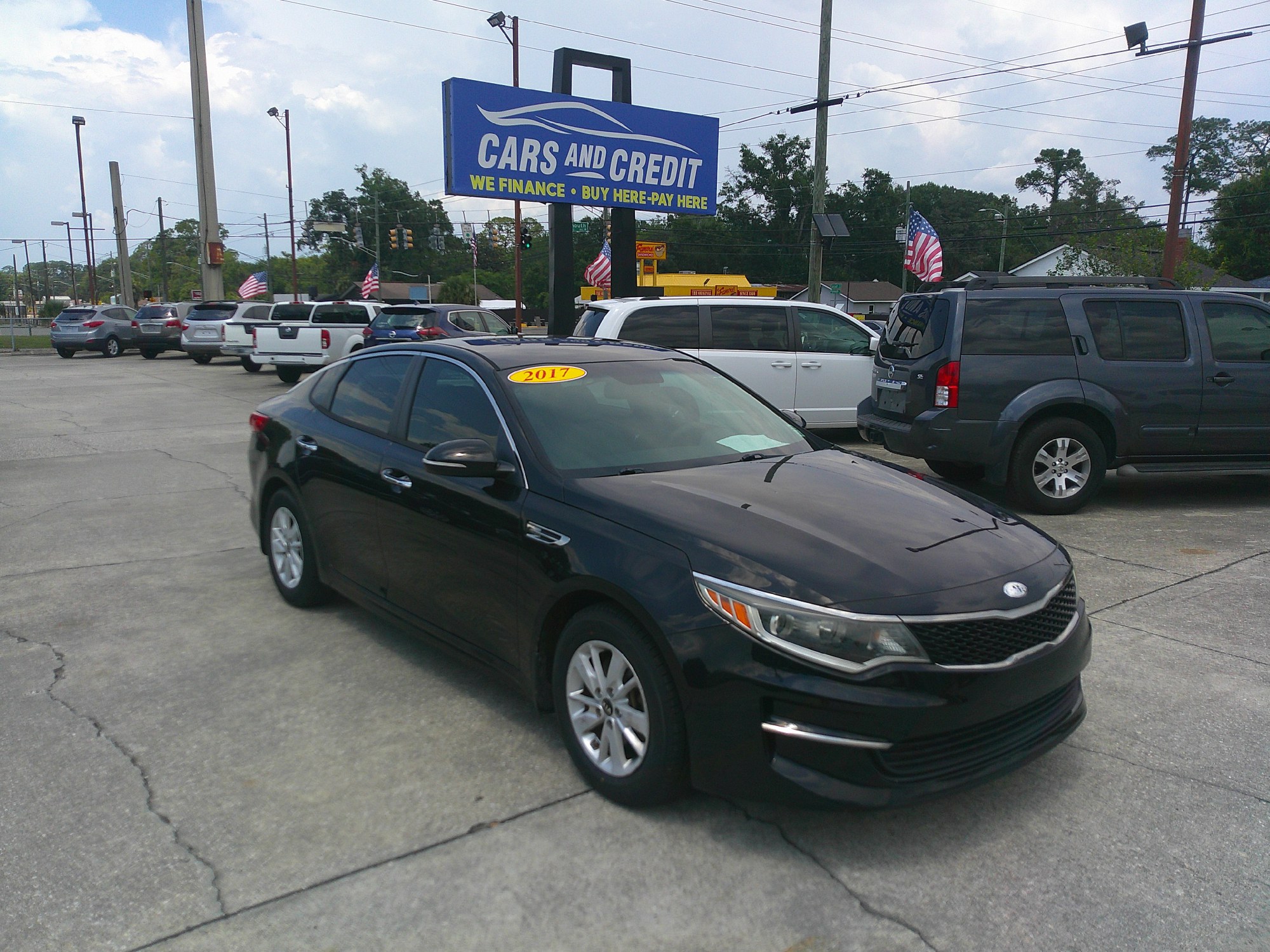 photo of 2017 KIA OPTIMA LX 