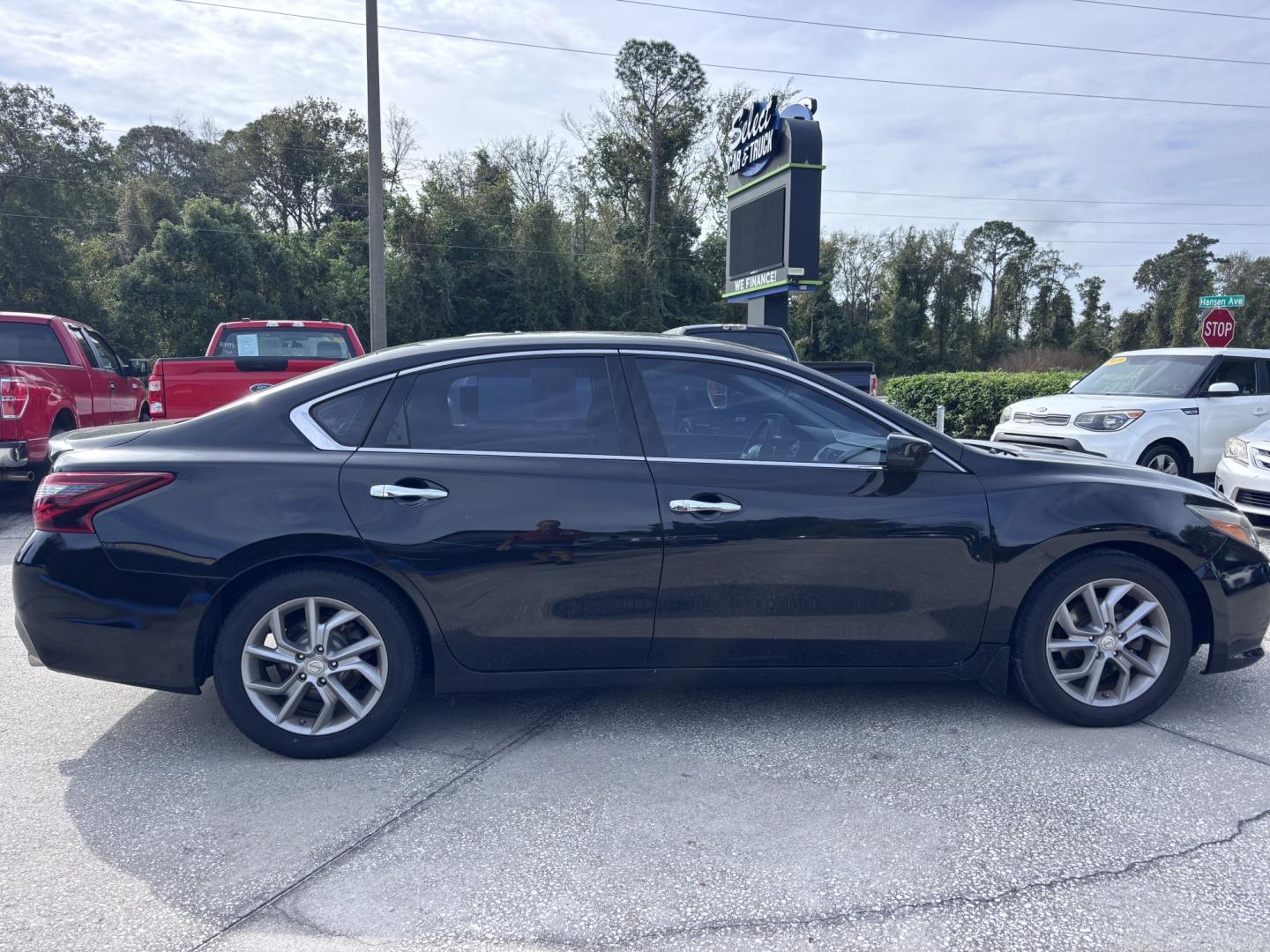 2017 BLACK NISSAN ALTIMA 2.5; 2.5 S; 2 (1N4AL3APXHC) , located at 1200 Cassat Avenue, Jacksonville, FL, 32205, (904) 695-1885, 30.302404, -81.731033- Photo#1