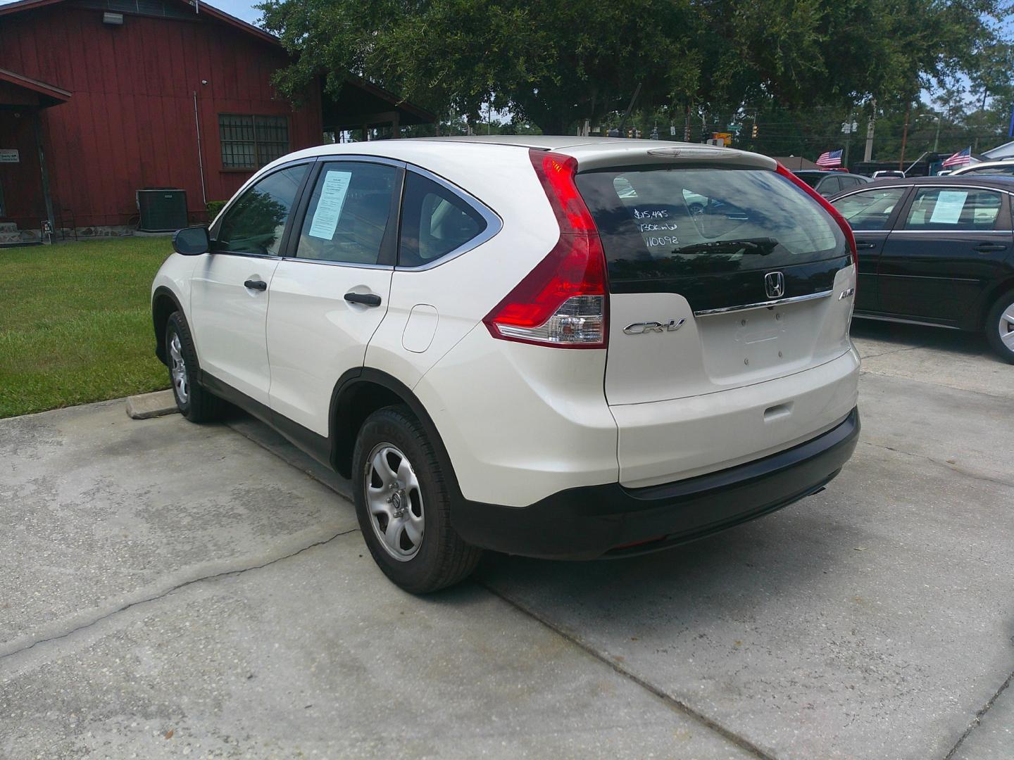 2014 WHITE HONDA CR-V LX (5J6RM4H38EL) , located at 390 Hansen Avenue, Orange Park, FL, 32065, (904) 276-7933, 30.130497, -81.787529- Photo#4