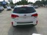 2015 WHITE KIA SORENTO LX (5XYKT4A66FG) , located at 1200 Cassat Avenue, Jacksonville, FL, 32205, (904) 695-1885, 30.302404, -81.731033- Photo#3