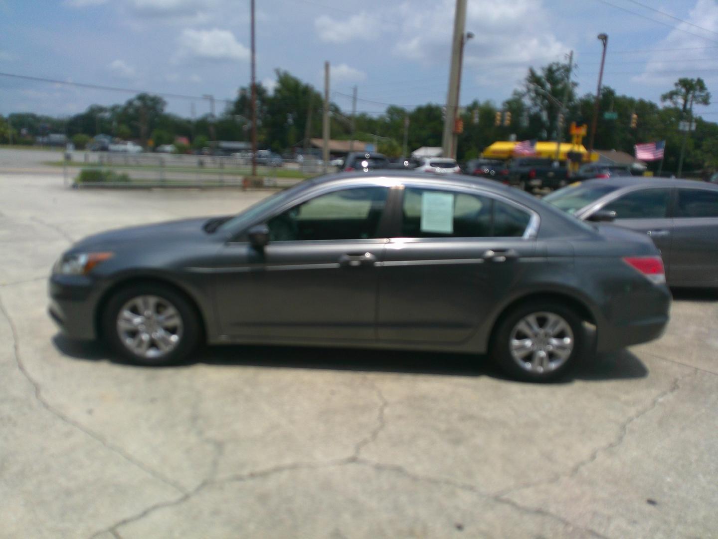 2012 GRAY HONDA ACCORD SE (1HGCP2F63CA) , located at 1200 Cassat Avenue, Jacksonville, FL, 32205, (904) 695-1885, 30.302404, -81.731033- Photo#1