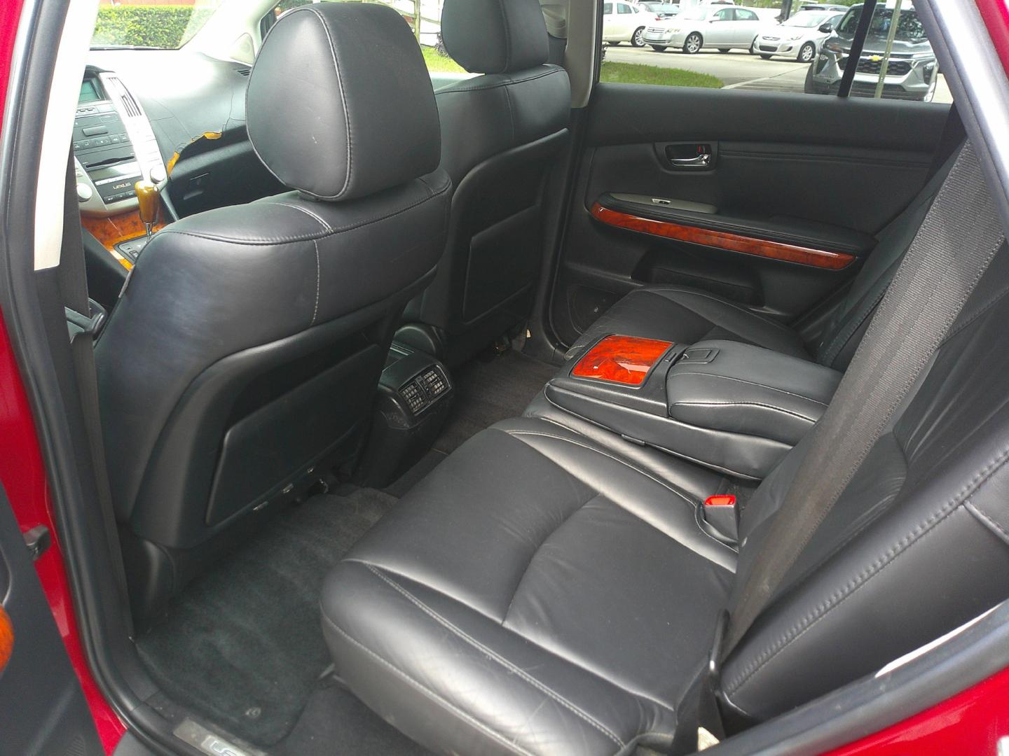 2009 RED LEXUS RX 350 BASE (2T2GK31U29C) , located at 1200 Cassat Avenue, Jacksonville, FL, 32205, (904) 695-1885, 30.302404, -81.731033- Photo#3