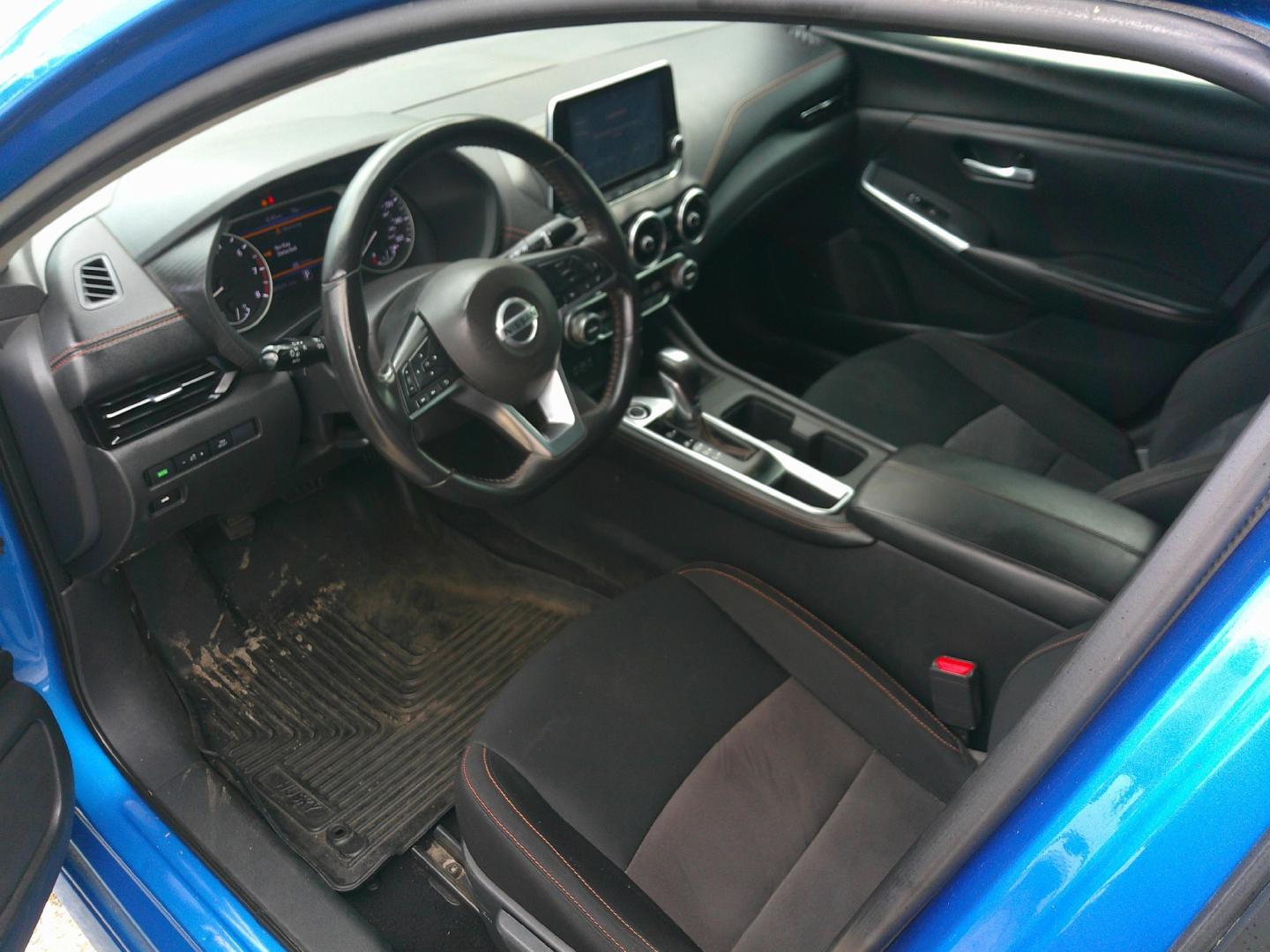 2020 BLUE NISSAN SENTRA SR (3N1AB8DVXLY) , located at 1200 Cassat Avenue, Jacksonville, FL, 32205, (904) 695-1885, 30.302404, -81.731033- Photo#2