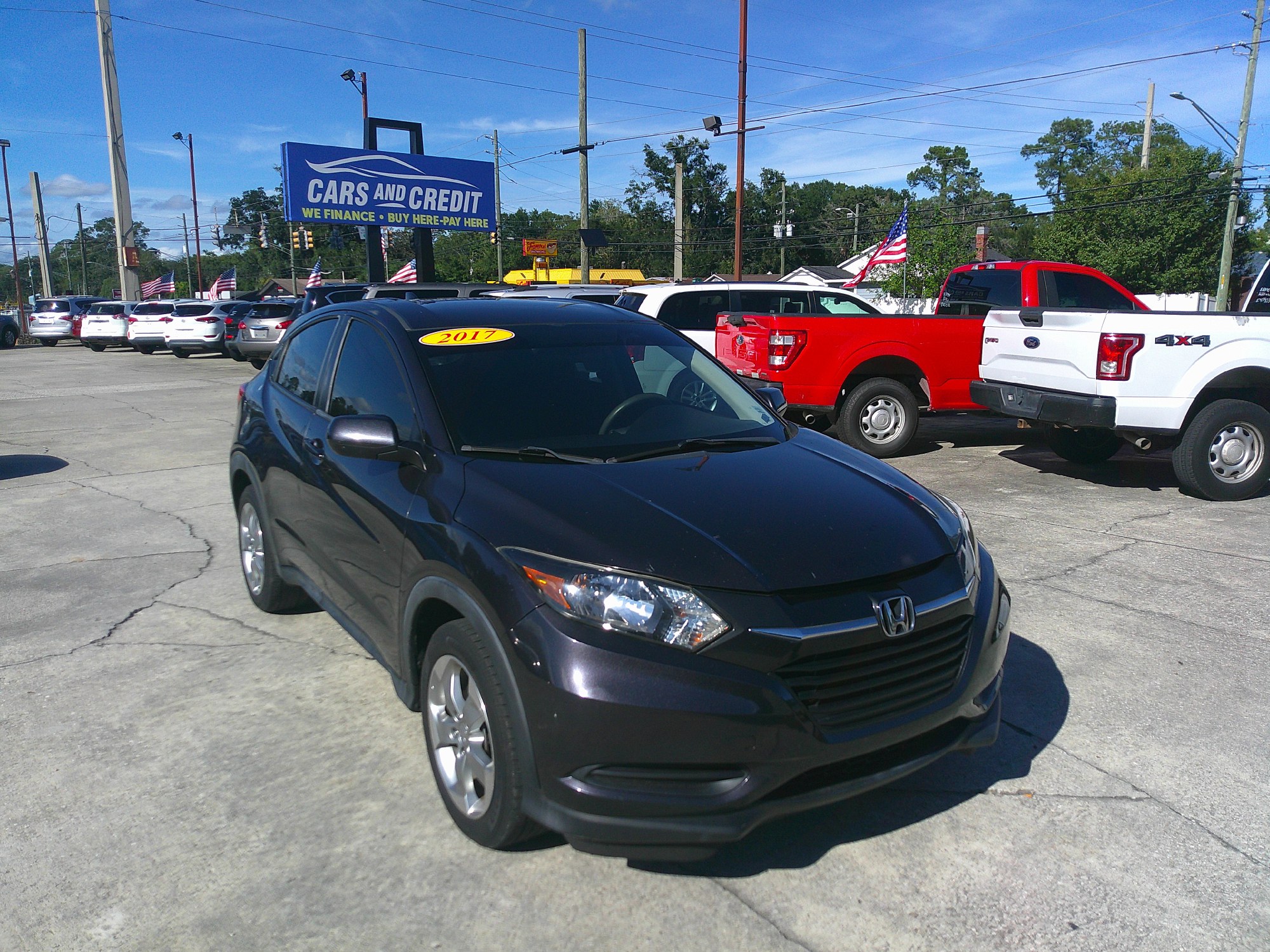 photo of 2017 HONDA HR-V LX 