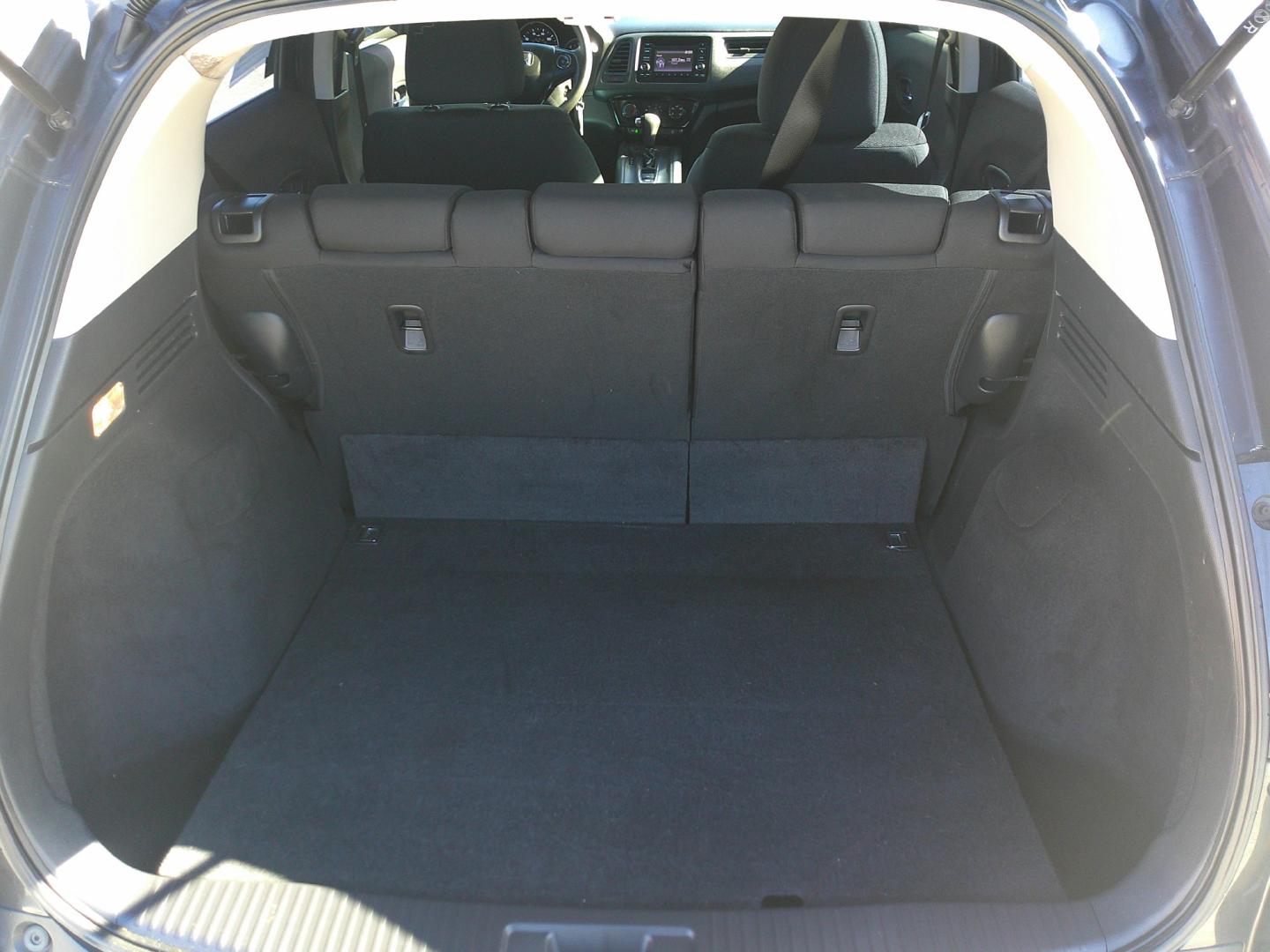 2017 GRAY HONDA HR-V LX (3CZRU5H35HM) , located at 1200 Cassat Avenue, Jacksonville, FL, 32205, (904) 695-1885, 30.302404, -81.731033- Photo#5