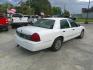 2007 WHITE MERCURY GRAND MARQUIS GS; GS (2MEFM74V87X) , located at 1200 Cassat Avenue, Jacksonville, FL, 32205, (904) 695-1885, 30.302404, -81.731033- Photo#0
