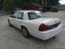 2007 WHITE MERCURY GRAND MARQUIS GS; GS (2MEFM74V87X) , located at 1200 Cassat Avenue, Jacksonville, FL, 32205, (904) 695-1885, 30.302404, -81.731033- Photo#4